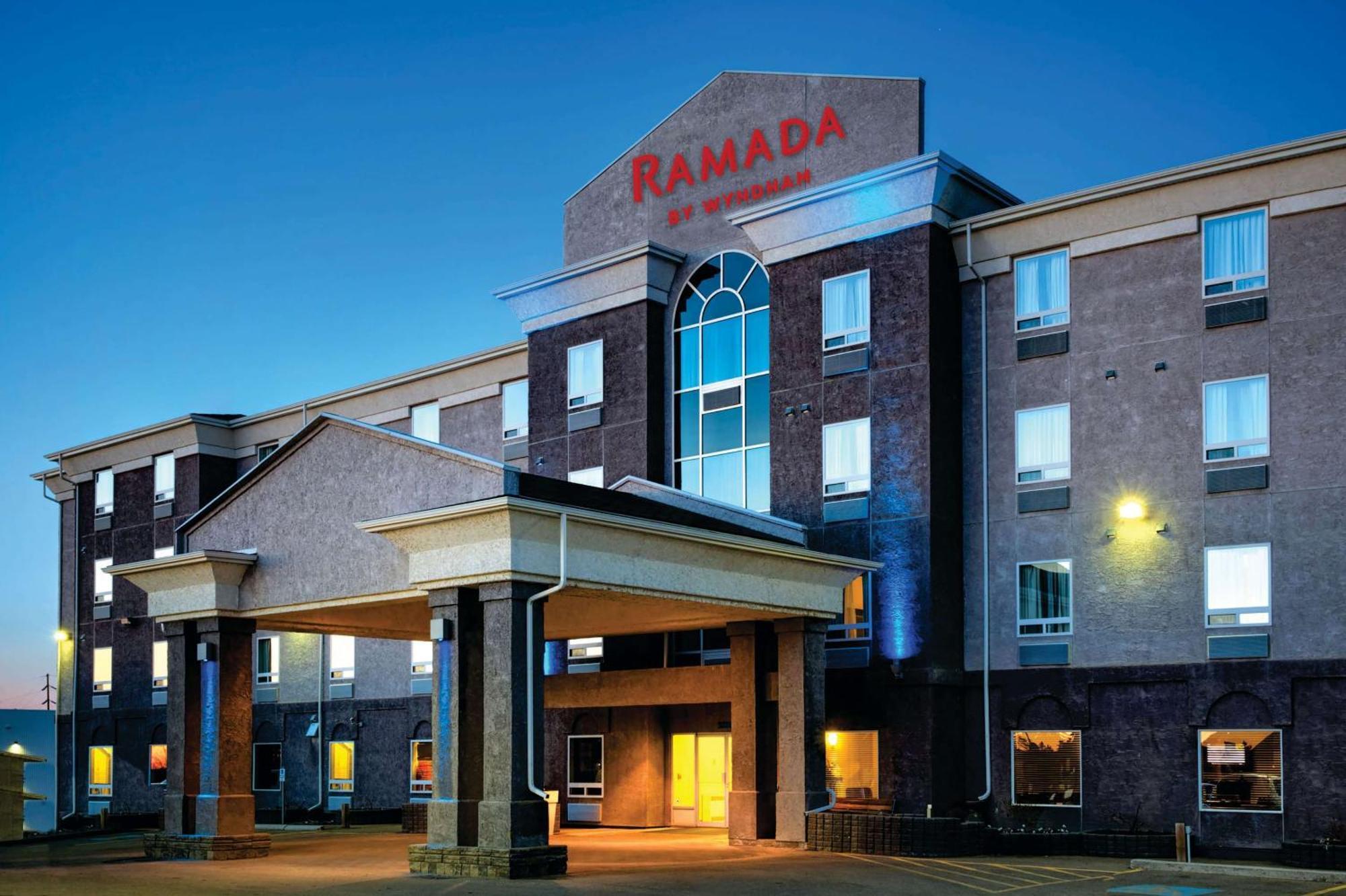 Ramada By Wyndham Prince Albert Exterior photo
