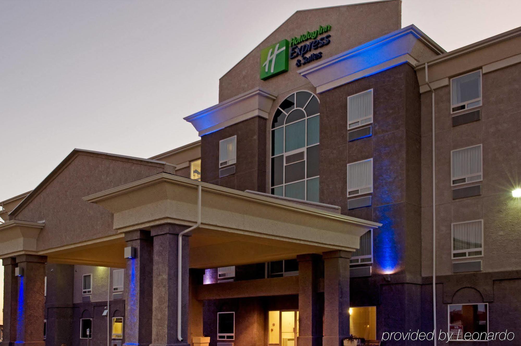 Ramada By Wyndham Prince Albert Exterior photo