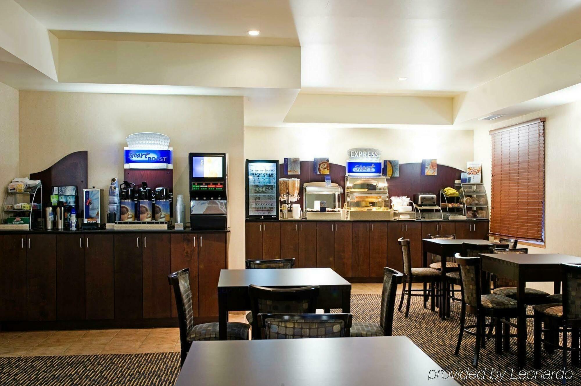Ramada By Wyndham Prince Albert Exterior photo