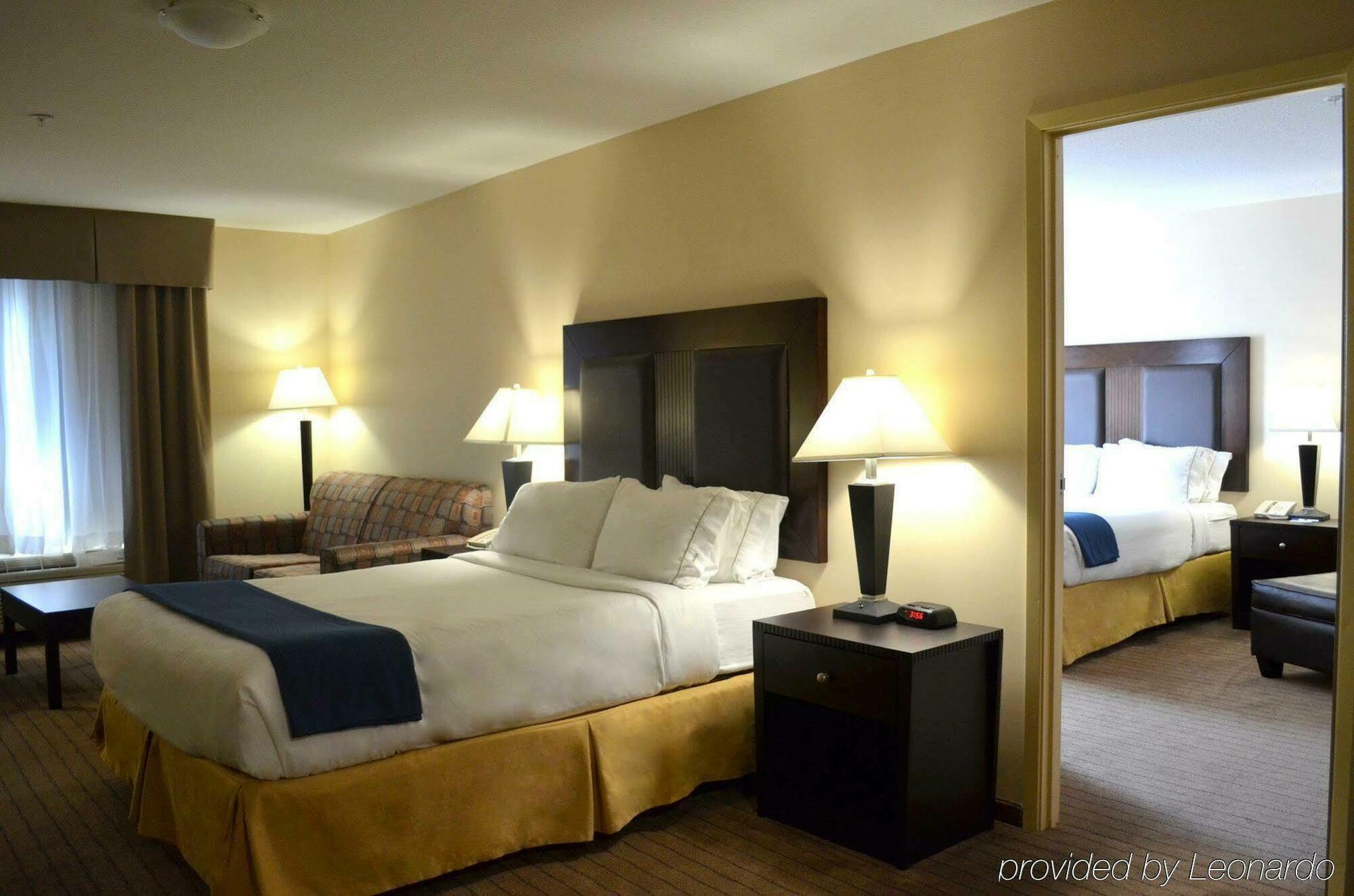 Ramada By Wyndham Prince Albert Exterior photo